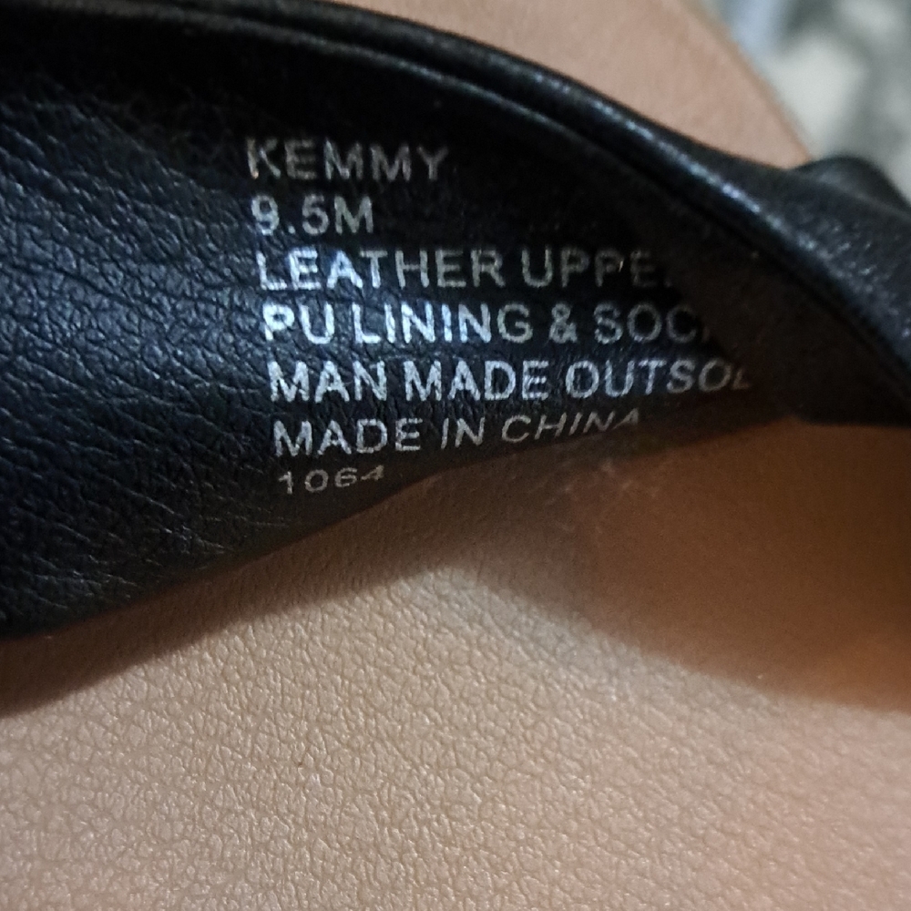 Steve Madden Black Block Heel Sandals - Picture 8 of 8